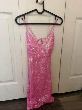 Windsor Pink Iridescent Sequin Spaghetti-Strap Formal Dress
